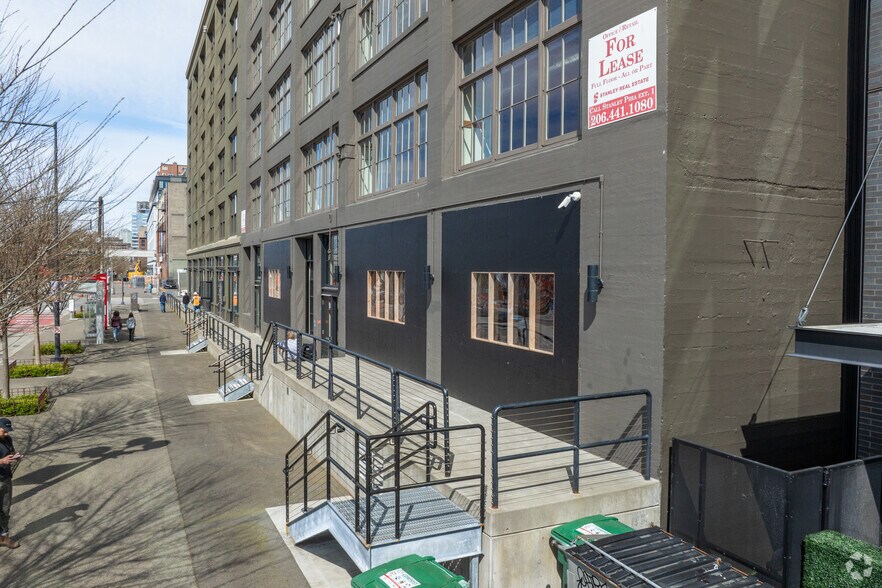 More Photos Of 615-621 Western Ave, Seattle Loft Creative Space For Lease