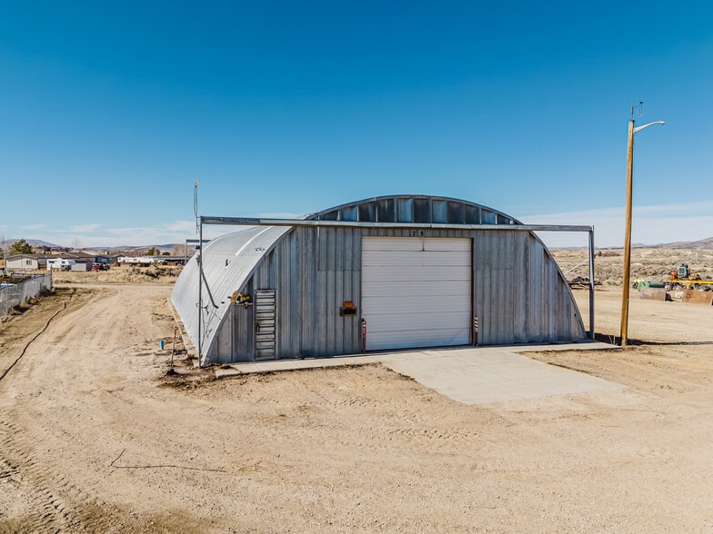 More Photos Of 75 Licht Pky, Spring Creek Industrial For Lease