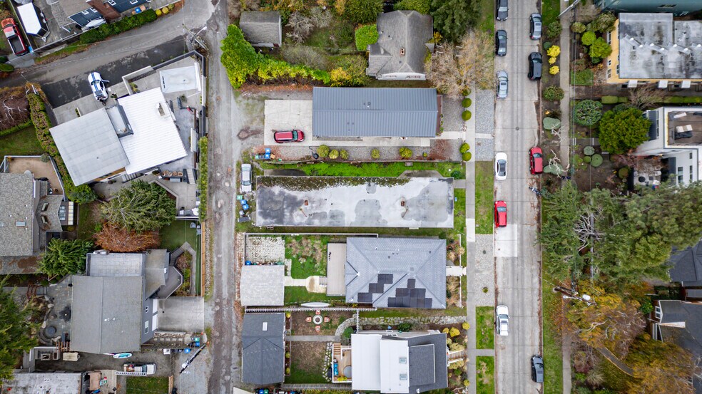 More Photos Of 3035 64th Ave SW, Seattle Apartments For Sale