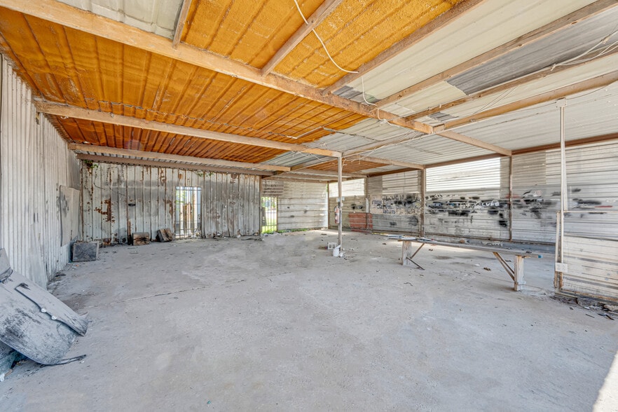 More Photos Of 4255 S Kirkwood Rd, Houston Storefront For Sale