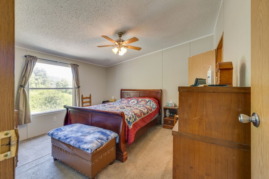 More Photos Of 2588 Carters Valley Rd, Surgoinsville Manufactured Housing Mobile Home Park For Sale