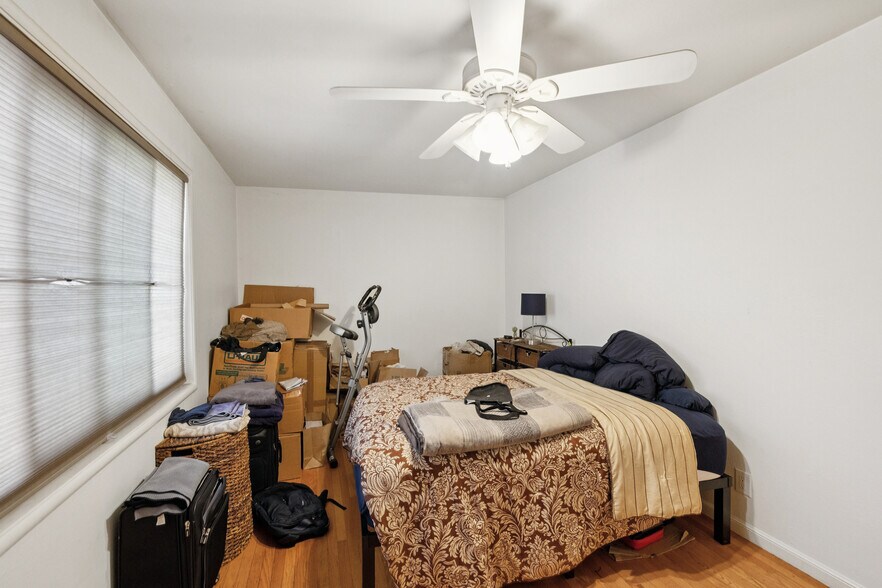 More Photos Of 1140 El Camino Real, Burlingame Apartments For Sale