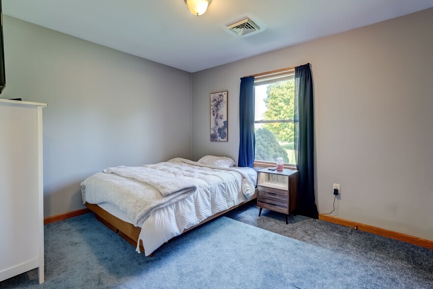 More Photos Of 1262 Fitzpatrick Rd, Auburn Specialty For Sale