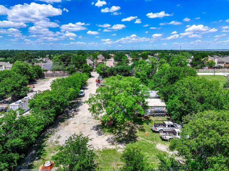 More Photos Of 1013 Fish Creek Rd, Grand Prairie Land For Sale