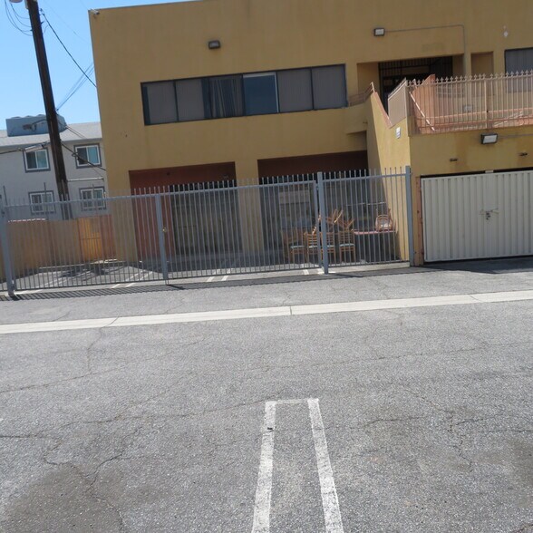More Photos Of 17026-17030 E Cypress St, Covina Medical For Lease