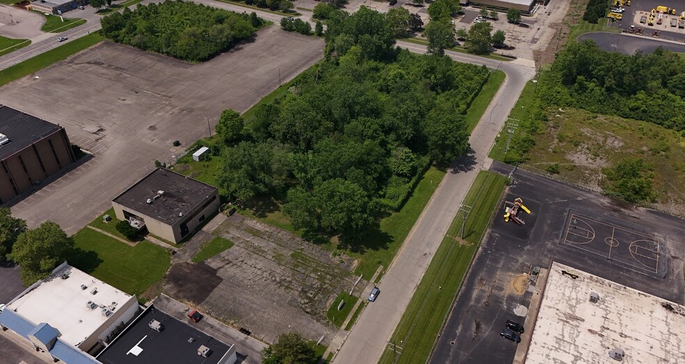 More Photos Of 0 Eastpoint Dr, Columbus Land For Sale