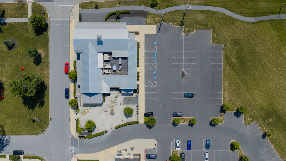 More Photos Of 1440 Market House Ln, Mechanicsburg Restaurant For Sale