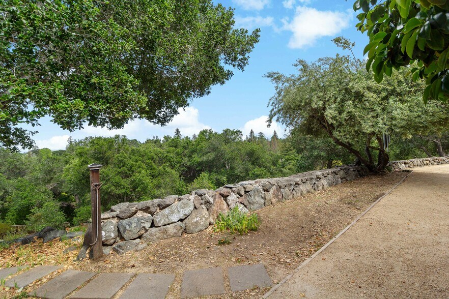 More Photos Of 261 Durazno Way, Portola Valley Land For Sale