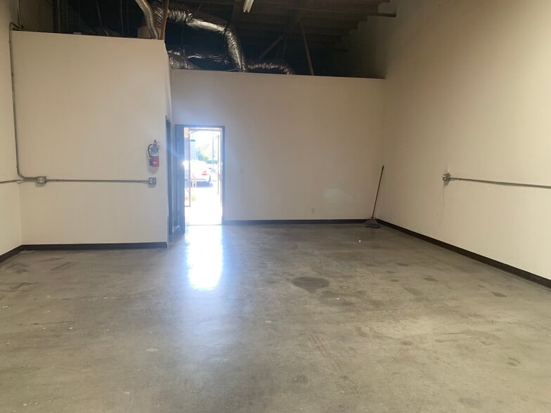 More Photos Of 3201 Corte Malpaso, Camarillo Warehouse For Sale