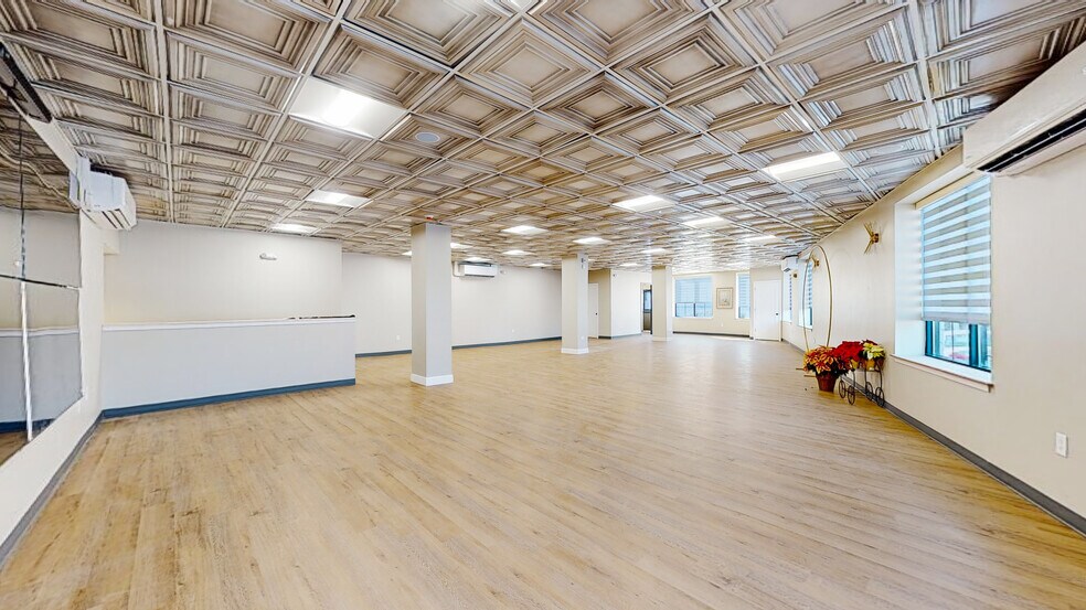 More Photos Of 301 E Godfrey Ave, Philadelphia Lodge Meeting Hall For Lease