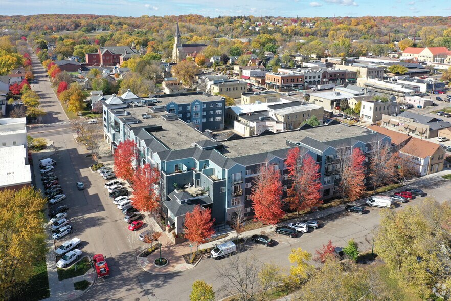 More Photos Of 110 E 1st St, Chaska Apartments For Lease