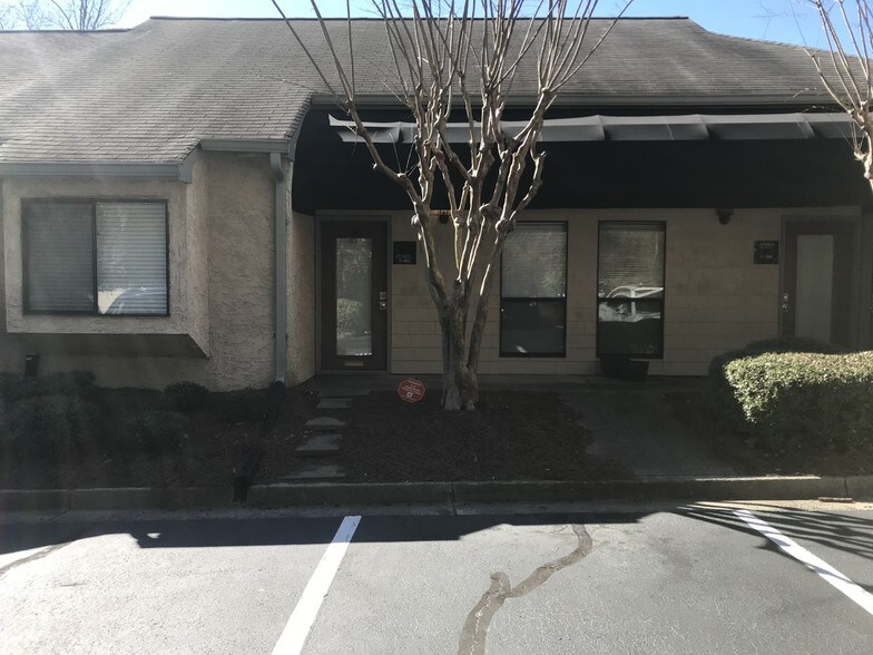 More Photos Of 875 Old Roswell Rd, Suite C-200, Roswell Office For Lease