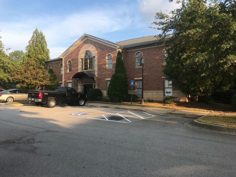 More Photos Of 5400 Laurel Springs Pky, Suwanee Office For Lease