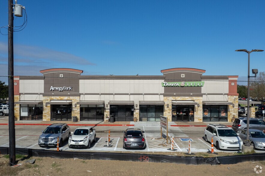 More Photos Of 6621-7103 FM 1960, Humble Unknown For Lease