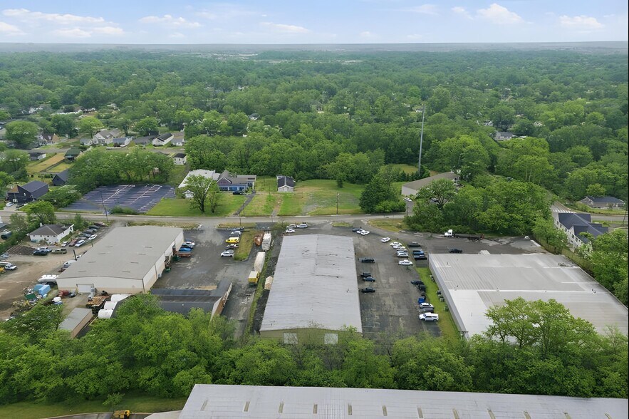 More Photos Of 213 Whitsett Rd, Nashville Warehouse For Sale