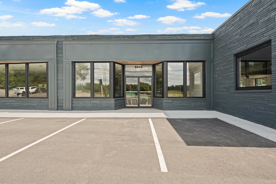 More Photos Of 6821-6847 Dayton Springfield Rd, Enon General Retail For Lease