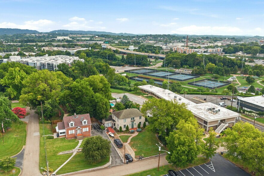 More Photos Of 2715 Sullins St, Knoxville Apartments For Sale