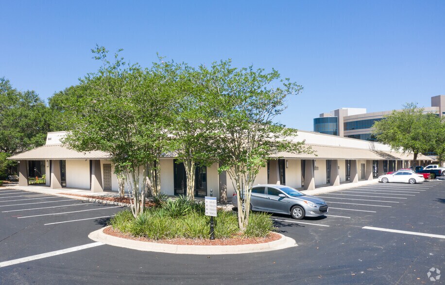 More Photos Of 7901 Baymeadows Way, Jacksonville Unknown For Lease