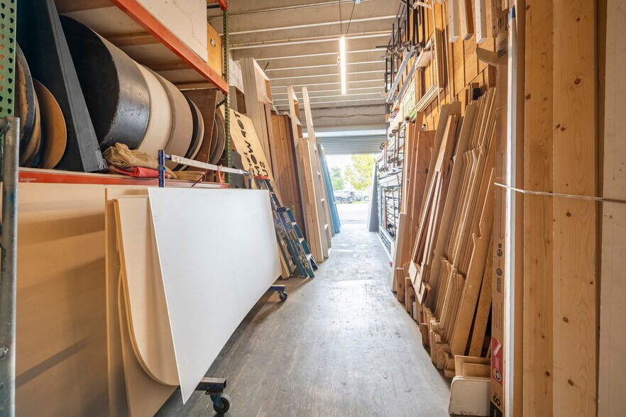 More Photos Of 15221 NE 21st Ave, Miami Warehouse For Sale