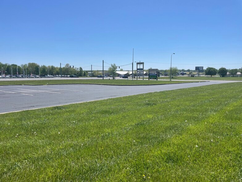 More Photos Of 2233 W Everly Brothers Blvd, Powderly Land For Sale