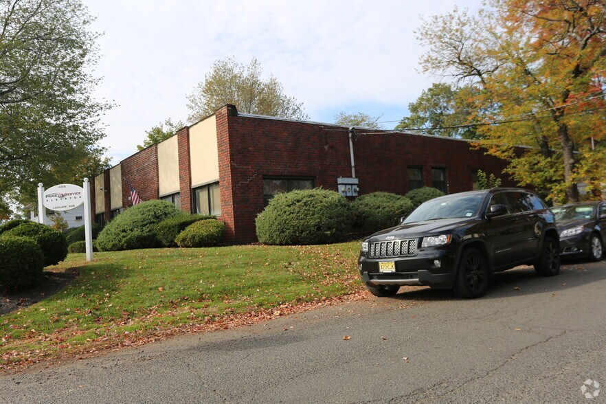 More Photos Of 455 Ludlow Ave, Cranford Light Distribution For Lease