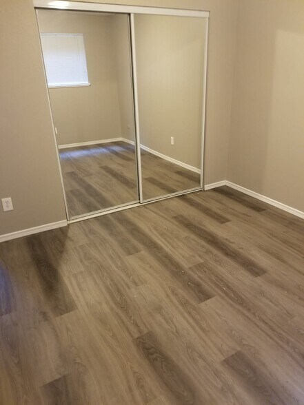 More Photos Of 4700 Falls View Ave, West Linn Apartments For Sale