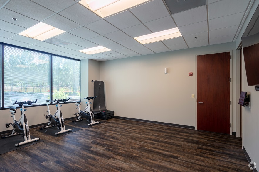 More Photos Of 1725 Windward Concourse, Alpharetta Office For Lease