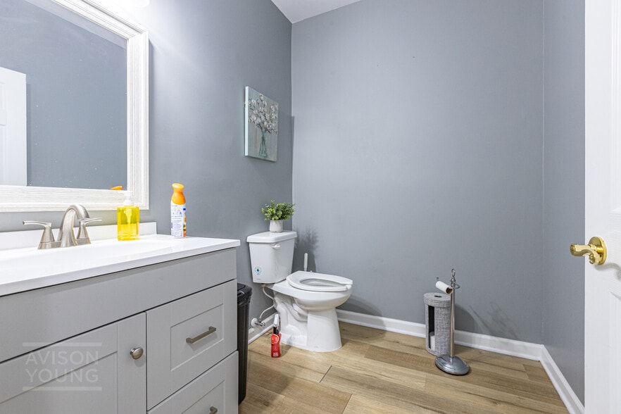 More Photos Of 2551 Roswell Rd, Marietta Medical For Sale