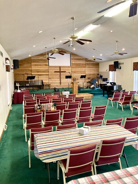 More Photos Of 807 Hazlettville Rd, Hartly Religious Facility For Sale