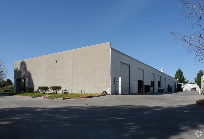 More Photos Of 1334 N Melrose Dr, Vista Unknown For Lease