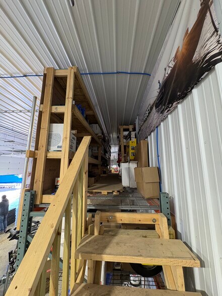 More Photos Of 25272 State Highway 27, Holcombe Office For Lease