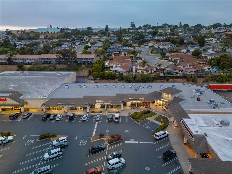 More Photos Of 1404-1460 E Grand Ave, Arroyo Grande Storefront For Sale