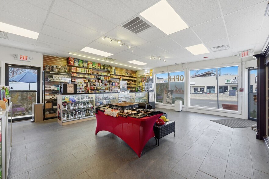 More Photos Of 27-16 Broadway, Fair Lawn Land For Lease