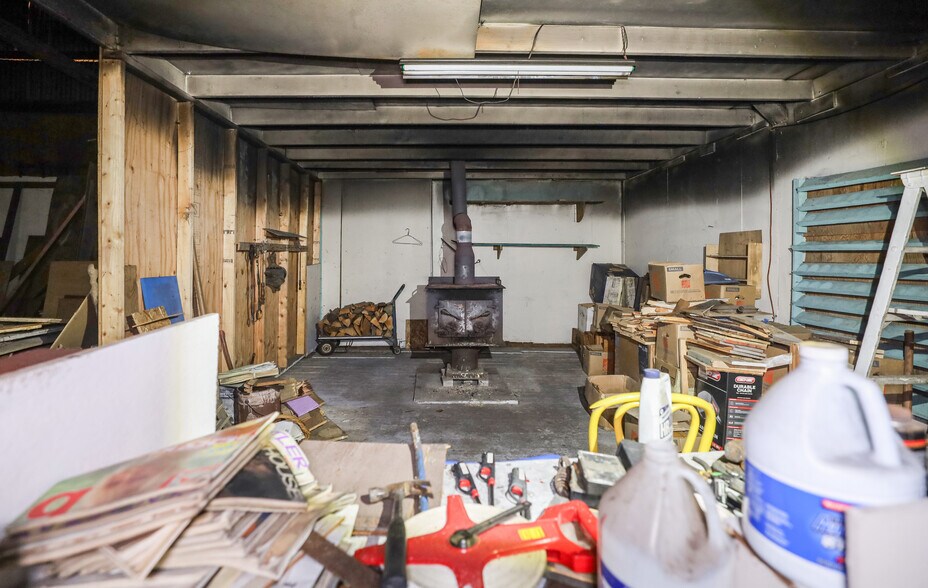 More Photos Of 411 S Jefferson St, Aberdeen Industrial For Sale