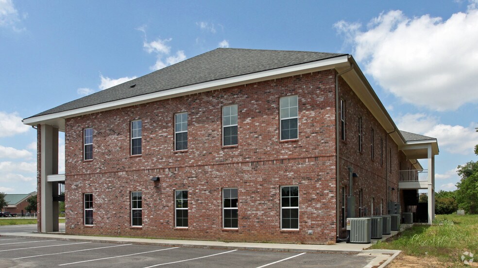 More Photos Of 4444 American Way, Baton Rouge Office For Sale