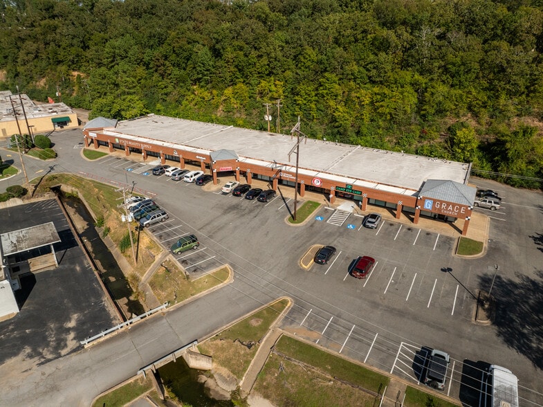 Primary Photo Of 4548 John F Kennedy Blvd, North Little Rock Unknown For Lease