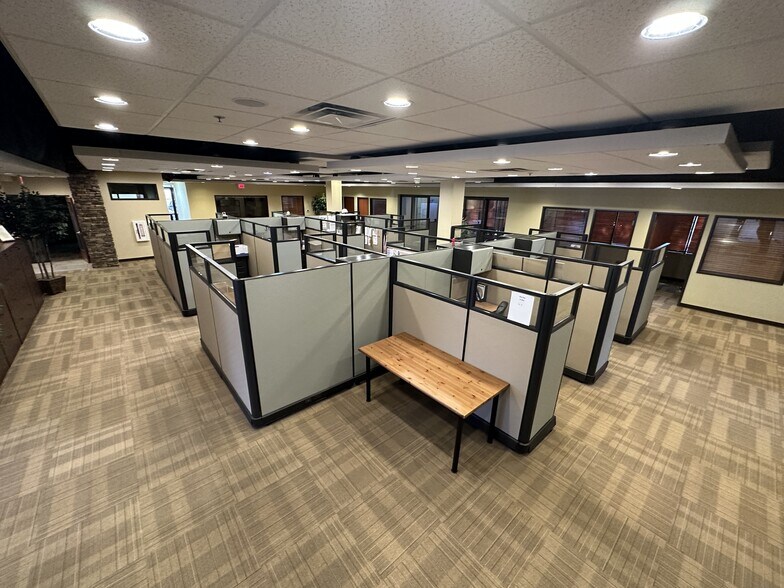 More Photos Of 2239 W Baseline Rd, Tempe Coworking Space