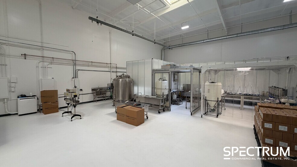 More Photos Of 1575 N Main St, Orange Warehouse For Sale