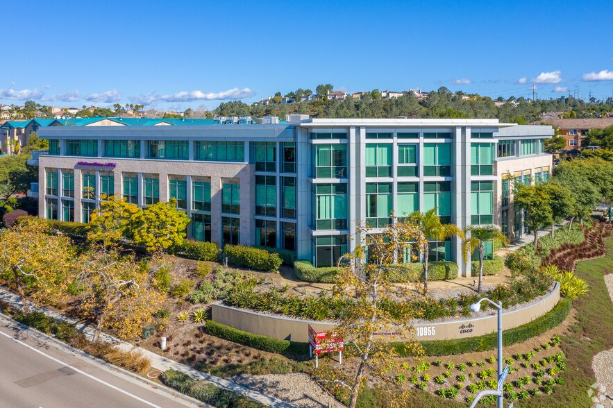 More Photos Of 10945 Vista Sorrento Pky, San Diego Unknown For Lease