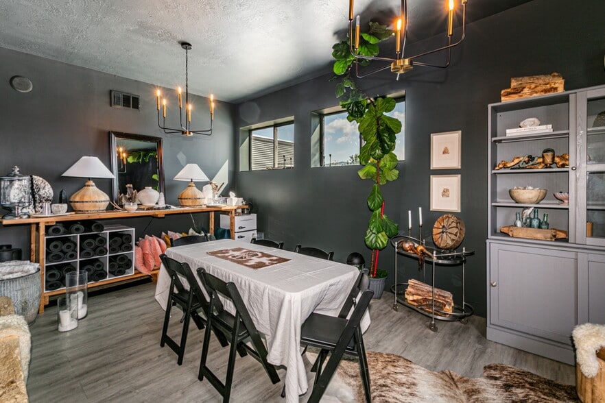 More Photos Of 162 S Main St, Heber City General Retail For Sale