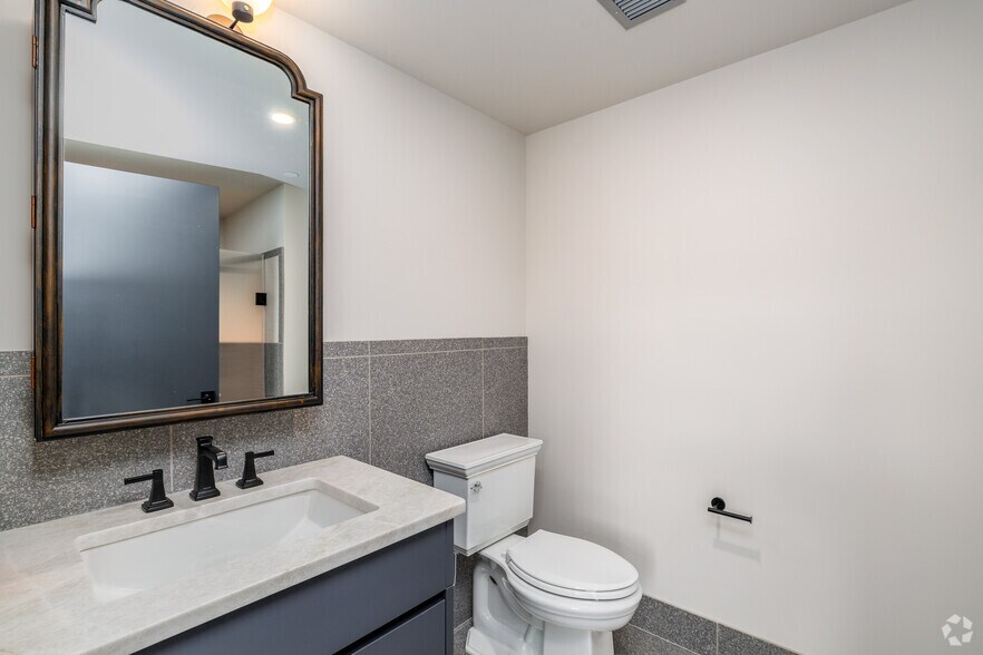More Photos Of 401 E State St, Ithaca Apartments For Lease