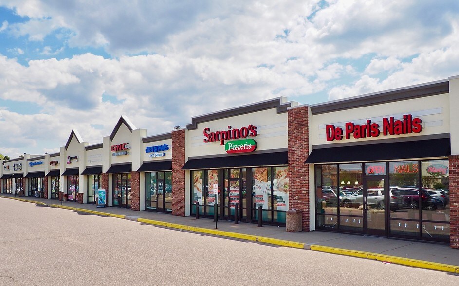 1201 Robert St S, West Saint Paul, MN 55118 For Lease