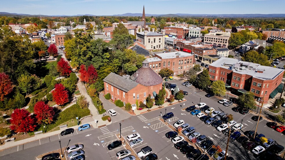 More Photos Of 244 Main St, Northampton Office Residential For Sale