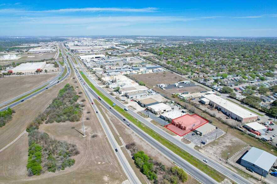 More Photos Of 7316 NE Loop 410, San Antonio Industrial For Lease