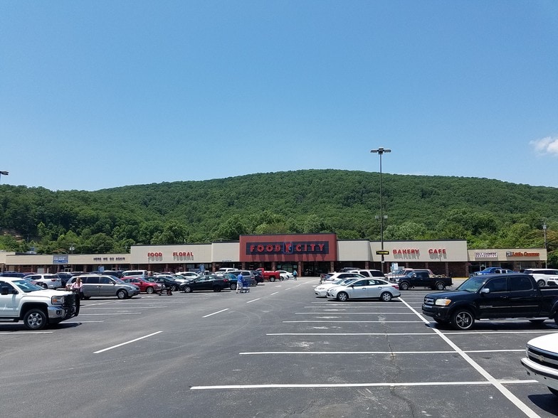 More Photos Of 10161 Dayton Pike, Soddy Daisy Supermarket For Lease