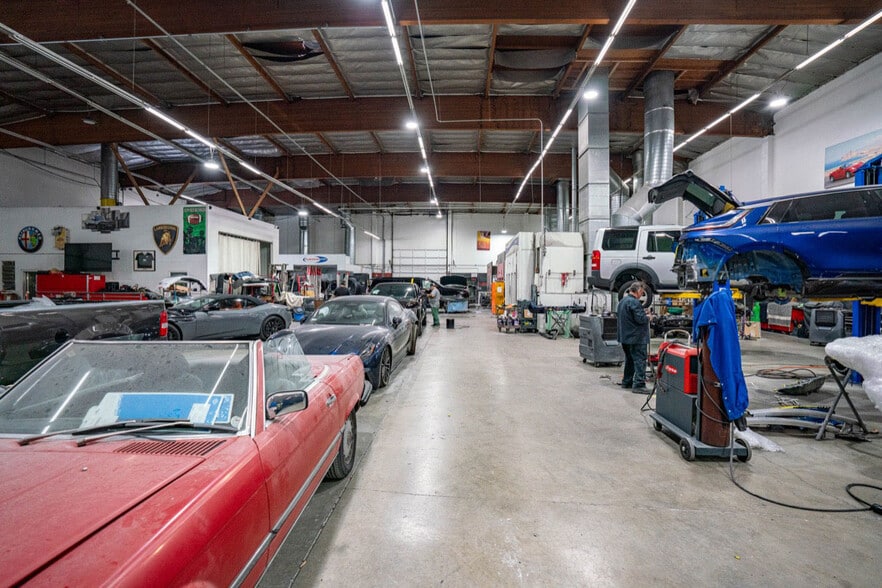 More Photos Of 12301 Sherman Way, North Hollywood Warehouse For Sale