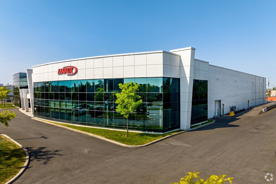 Primary Photo Of 2625-2655 Boul Jacques-Cartier E, Longueuil Flex For Lease