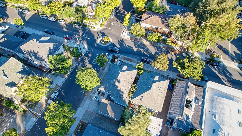 More Photos Of 183 Everett Ave, Palo Alto Multifamily For Sale