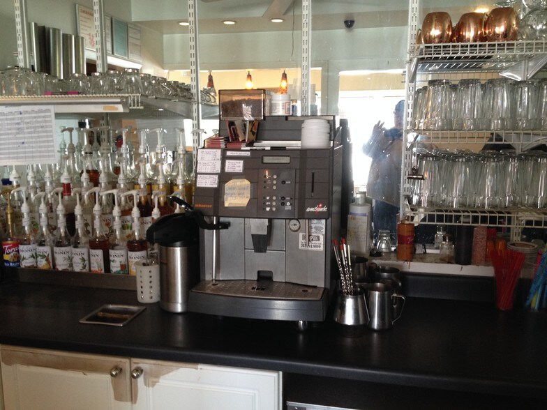 More Photos Of 1818 1st Ave, Scottsbluff Restaurant For Sale