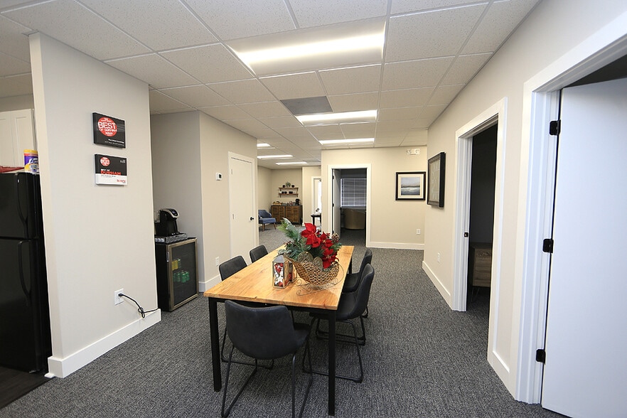 More Photos Of 1906 E Highway 54, Durham Unknown For Lease